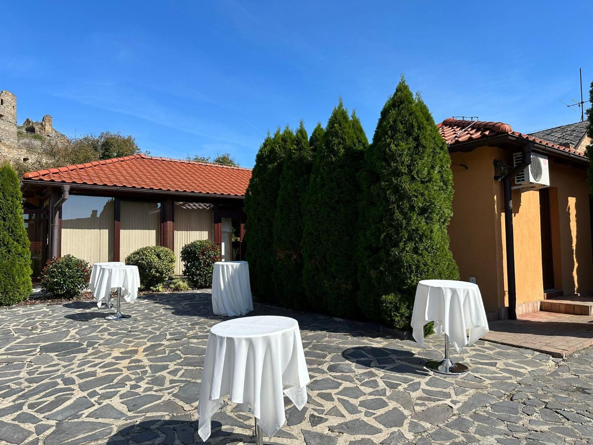 Bebek Guest house Filakovo